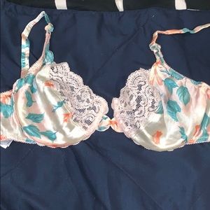 VINTAGE VALENTINO BRA AUTHENTIC